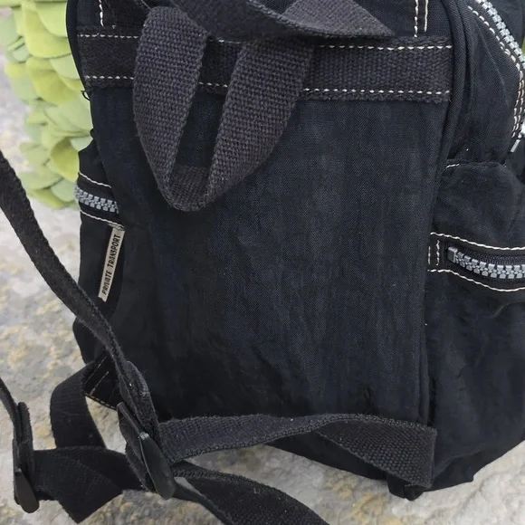 Vintage Kipling Mini Backpack | Y2K Black Crinkled Nylon (NO MONKEY KEYCHAIN) - Picture 7 of 14